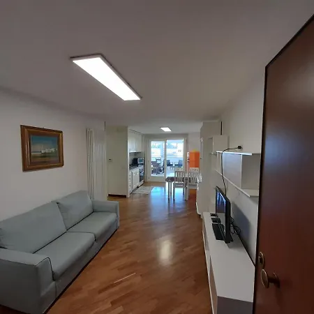 Dimora Emilia Apartment *