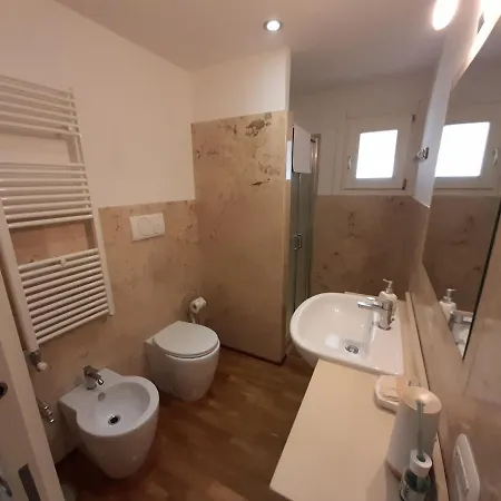 Dimora Emilia Apartment